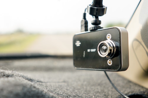 shutterstock 569030638 - Dash Cameras