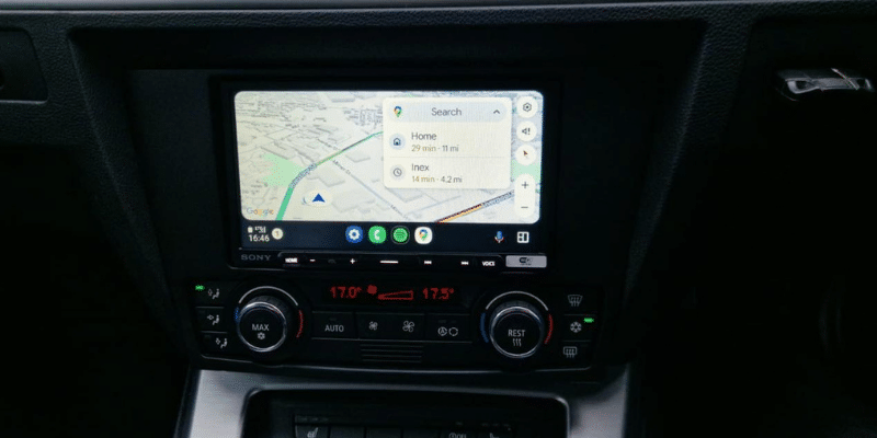 apple carplay Warrington 3 - Apple CarPlay and Android Auto